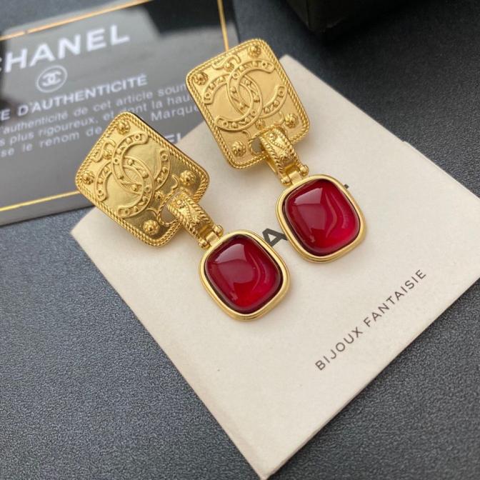 A1191 Chanel vintage earrings