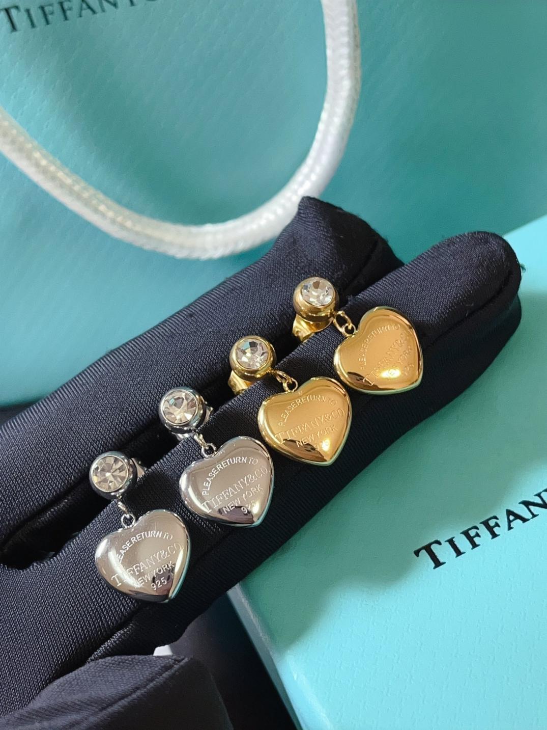 A1005 Tiffany heart earrings