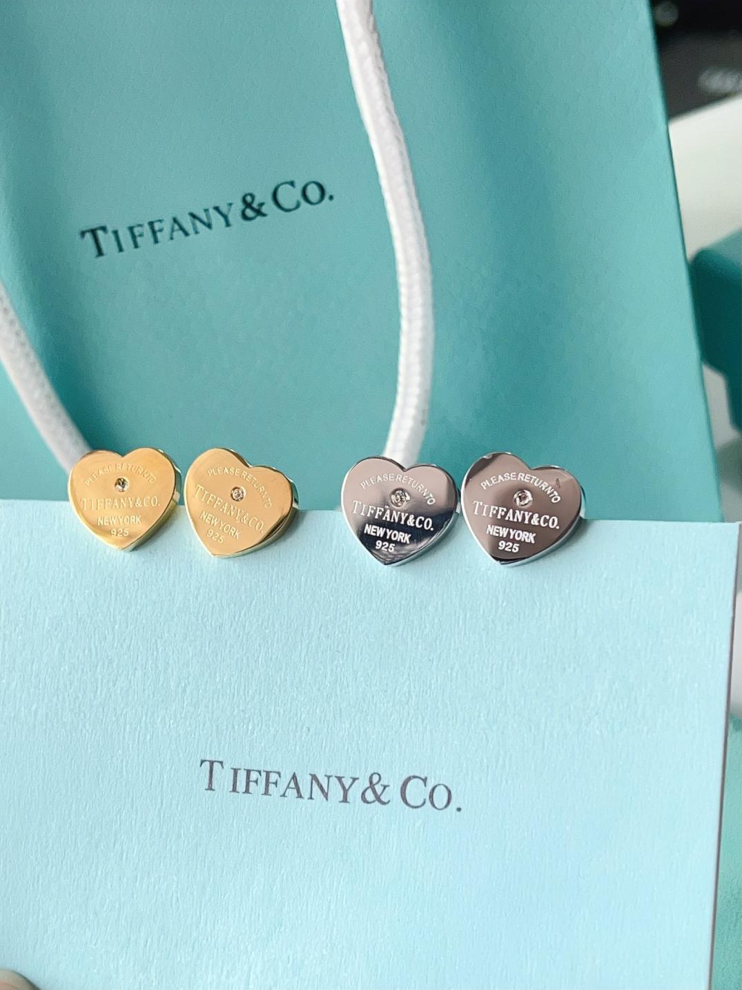 A1006  Tiffany earrings