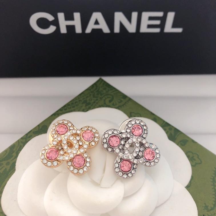 Chanel brooch 114744
