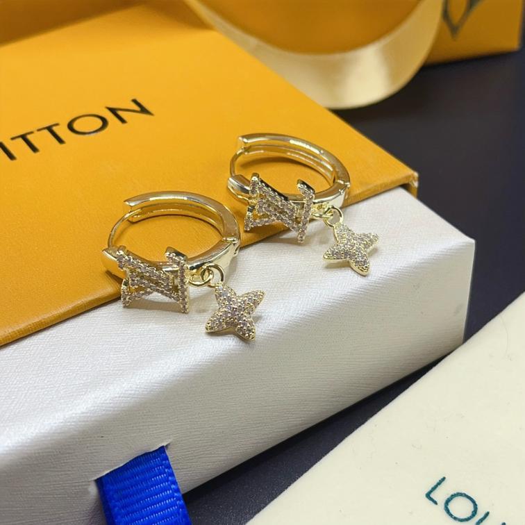 A1009  LV earrings