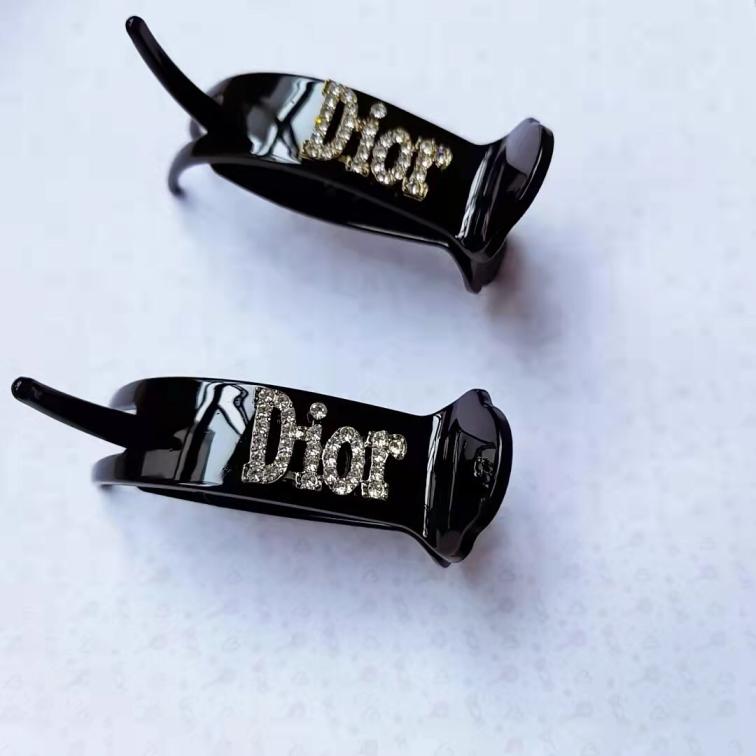 Dior hairclip 1pcs 114812