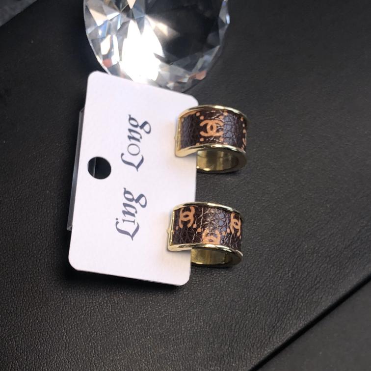 Chanel leather hoop earrings 114808