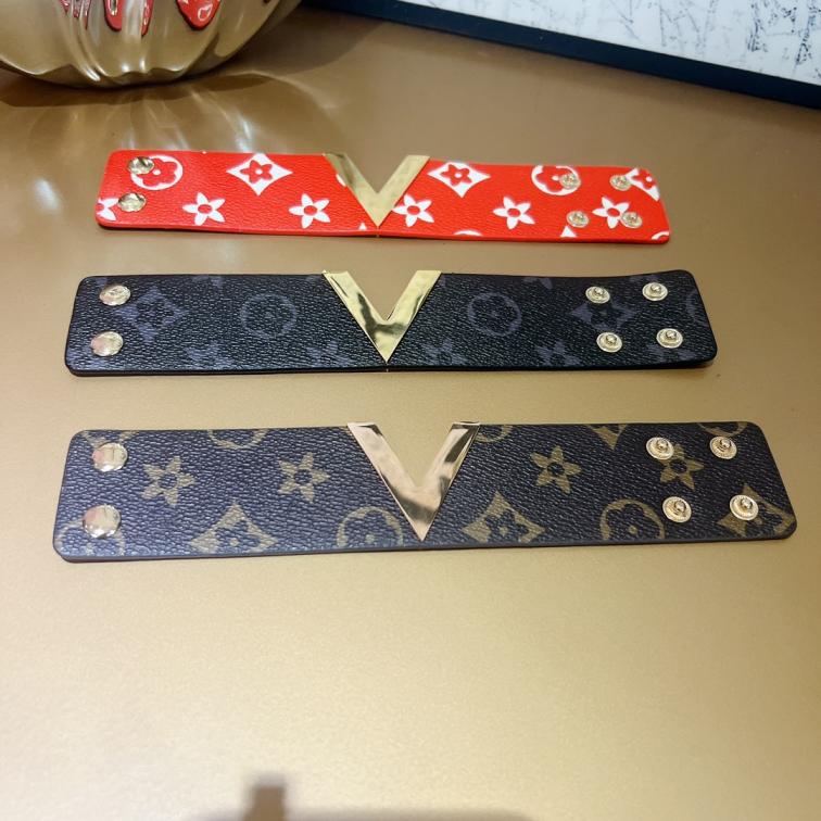 LV Louis vuitton leather bracelet 114803