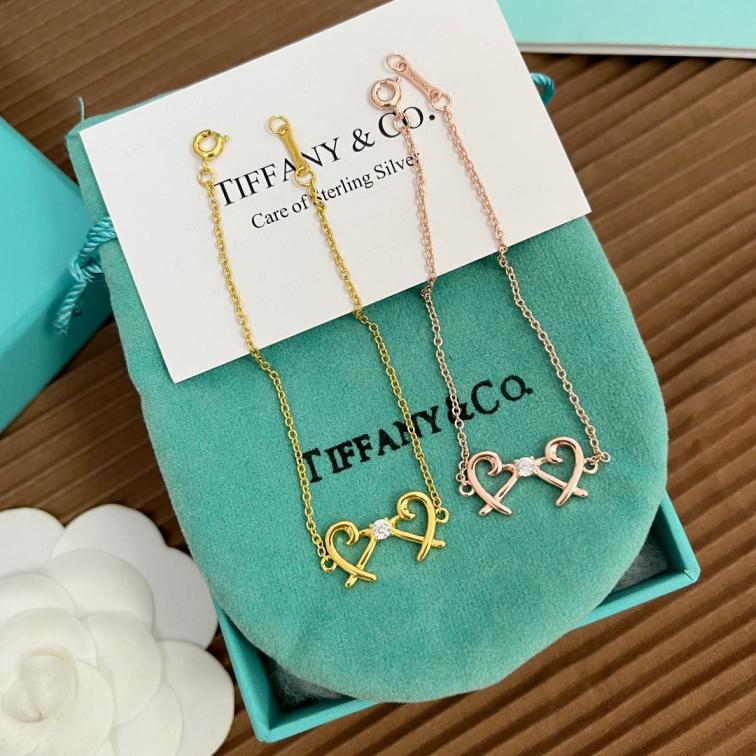 L156 Tiffany bracelet