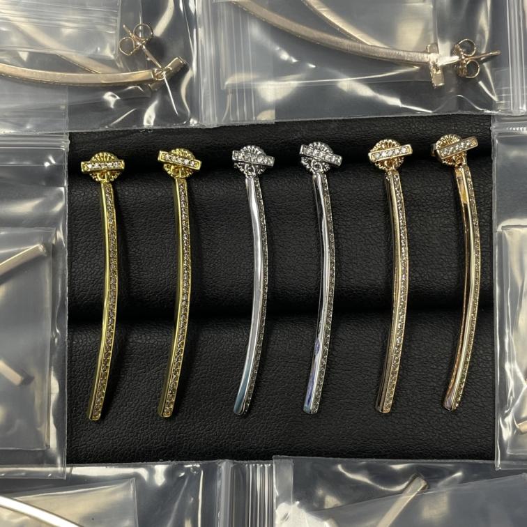 Tiffany earrings 114859