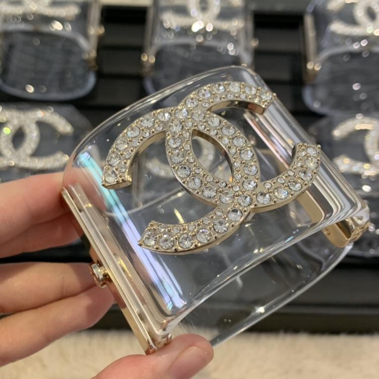 Chanel transparent  Acrylic CC Bracelet 114873