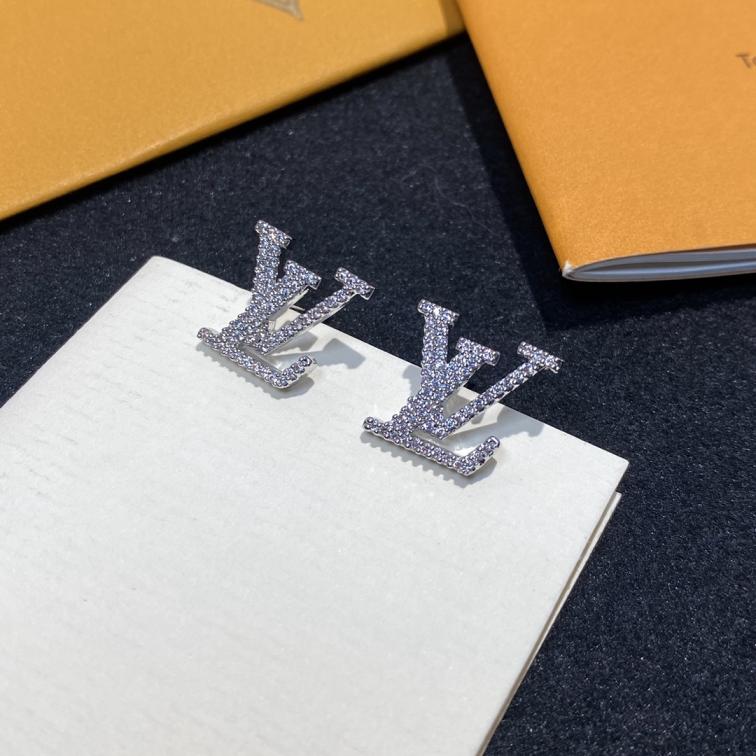 A1331 LV silver earrings