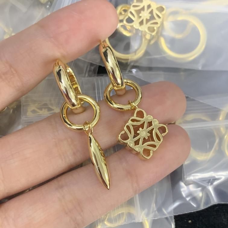 LOEWE earrings 115057