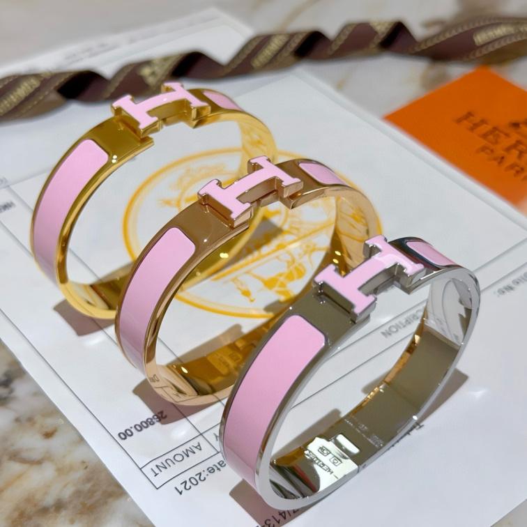 Hermes Pink H bracelet 115094