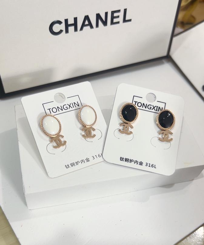 Chanel earrings 115127