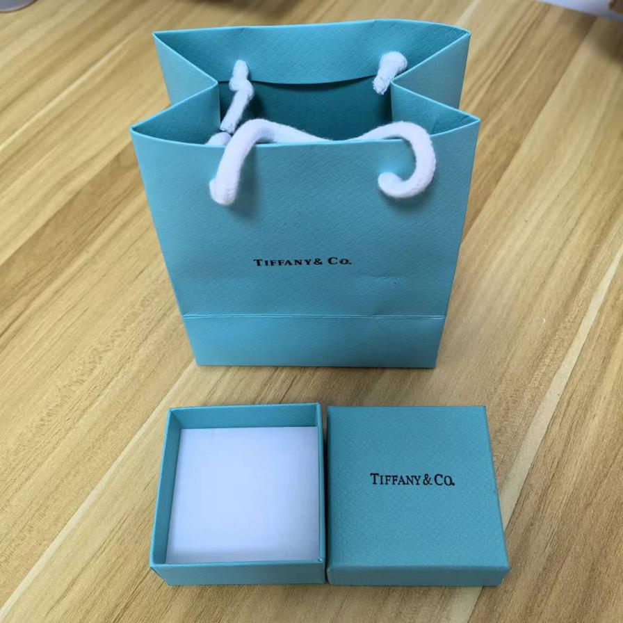 Tiffany jewelry box 1set