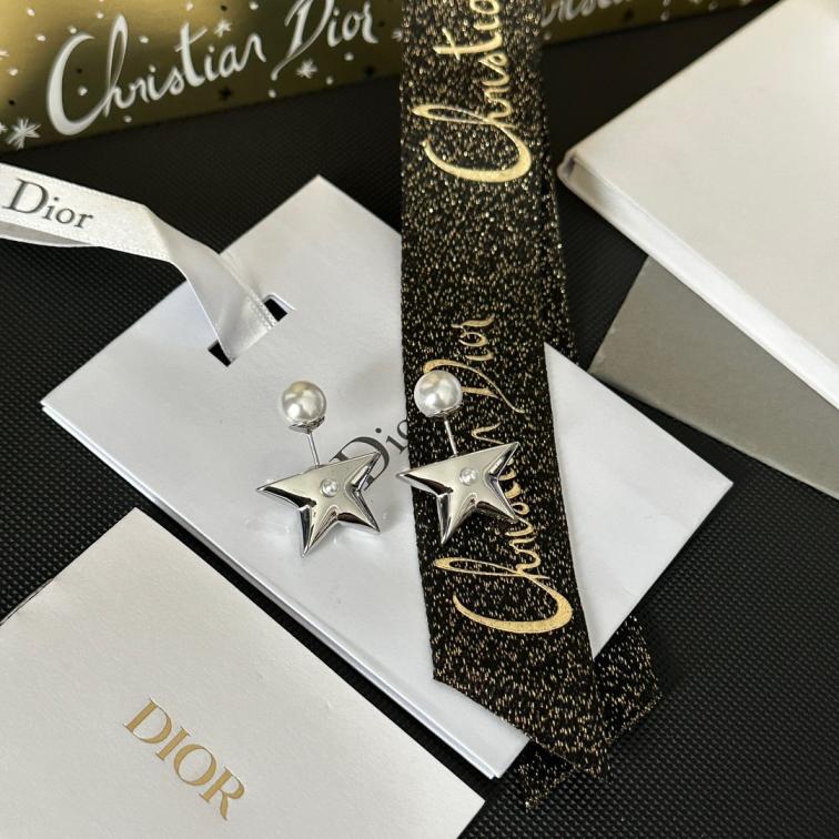 A1562  Dior earrings