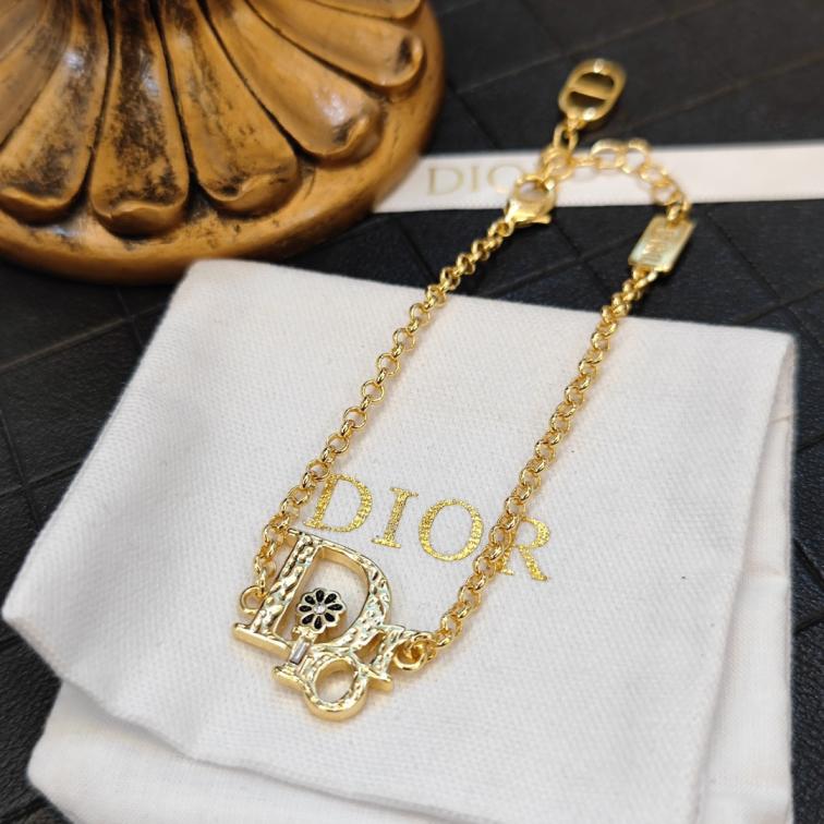 B633 Dior bracelet