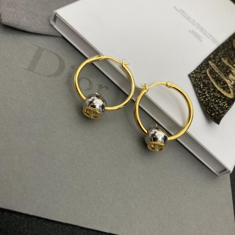 A1491  Dior earrings