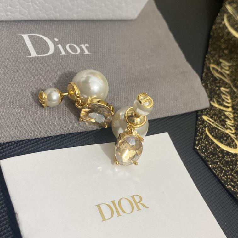 A1050 dior earrings