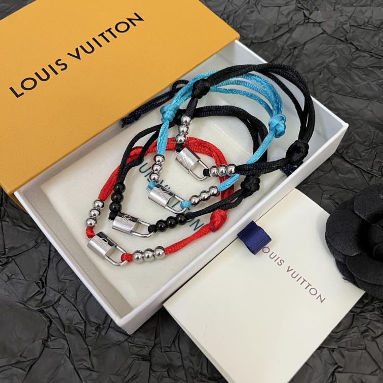 L161 LV Lock bracelet