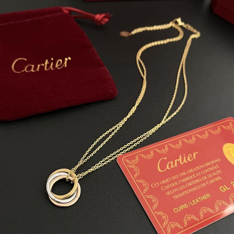 X627 Cartier necklace