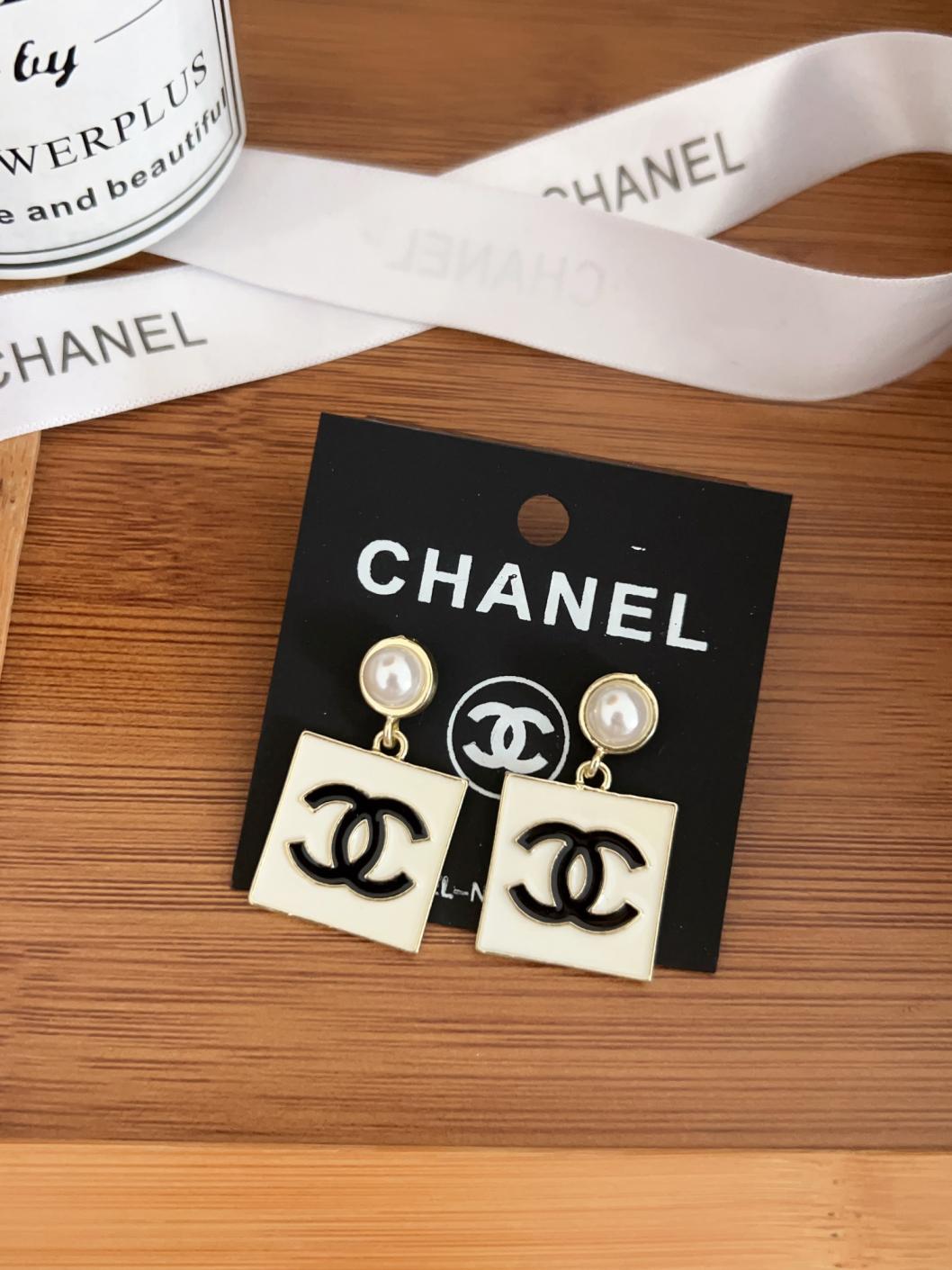 z99 chanel earrings