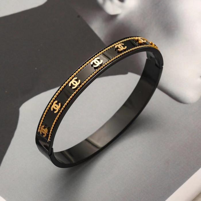 Chanel bracelet 115382