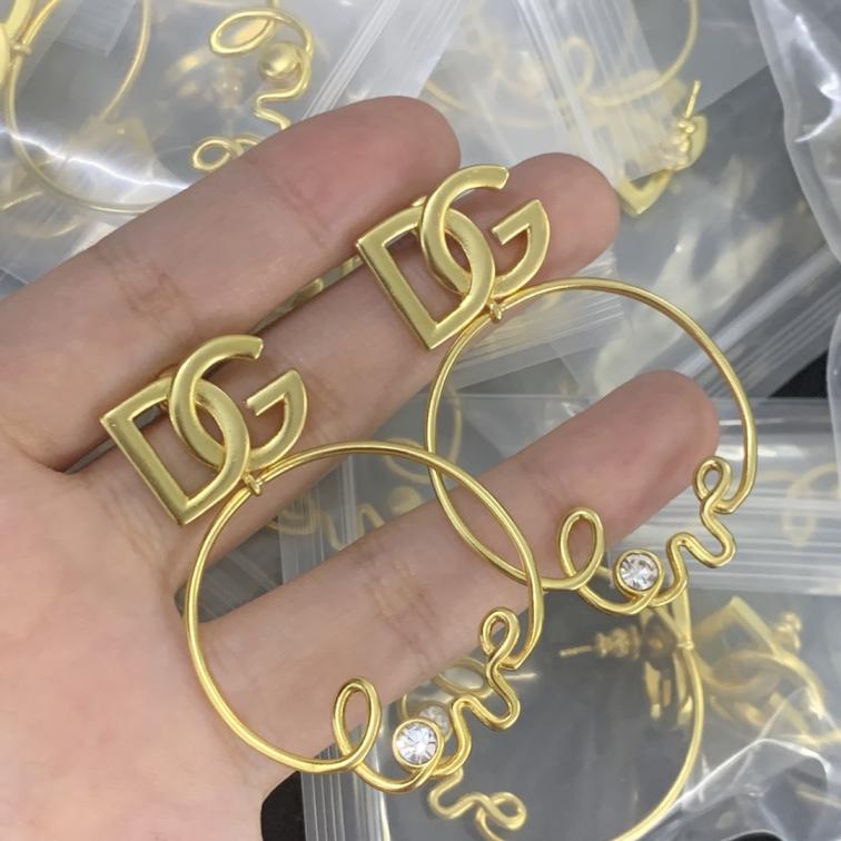 DG earrings 115391