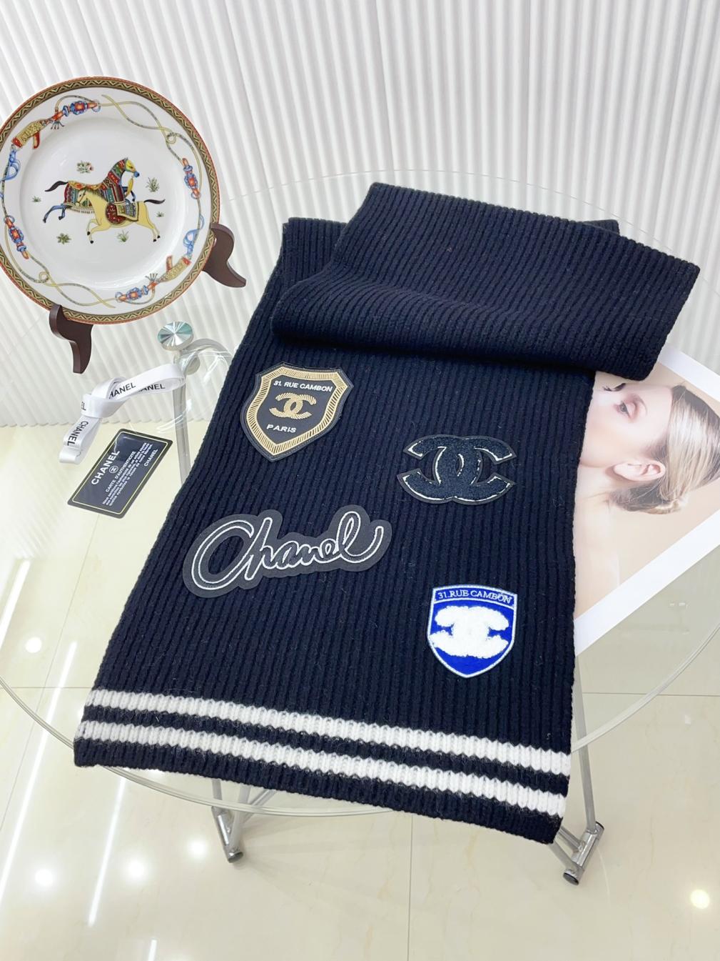 Chanel Long woof Scarf 115450
