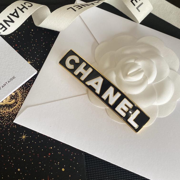FS7032 Chanel hairclip