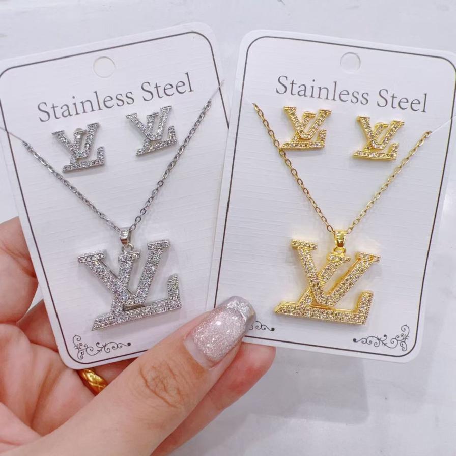 1 set LV earrings+necklace