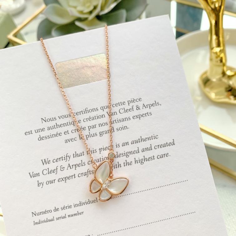 VCA Vancleef Tow Butterfly necklace