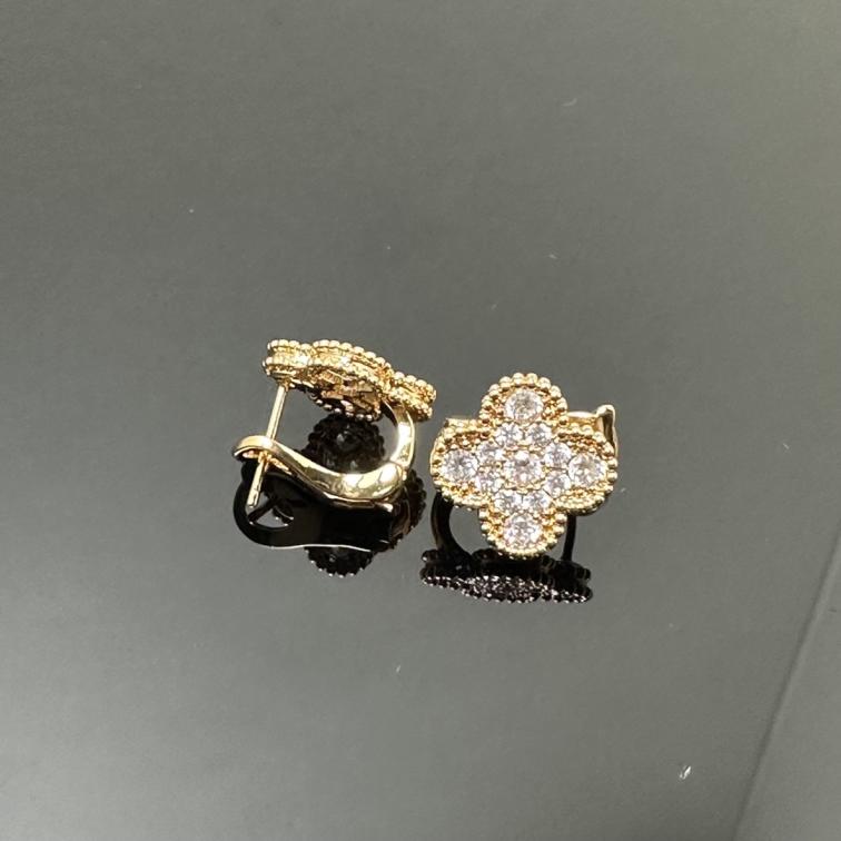 VCA Vancleef diamond earrings