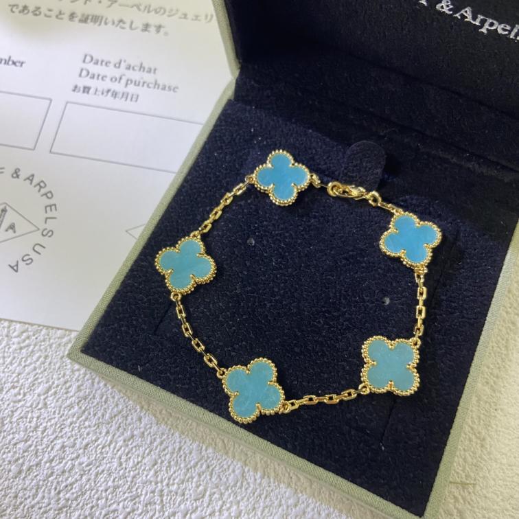 VCA Vancleef Blue turquoise bracelet