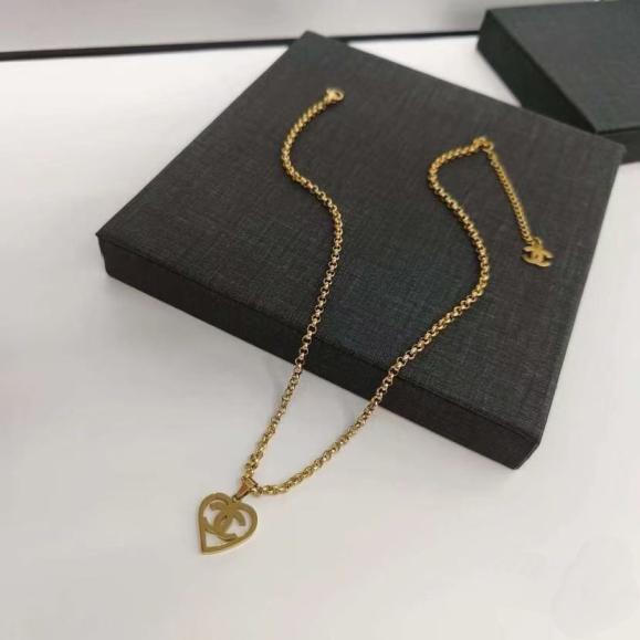 Chanel cc heart necklace 115695