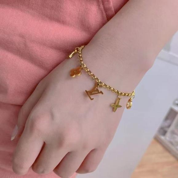 LV Louis vuitton bracelet 115680