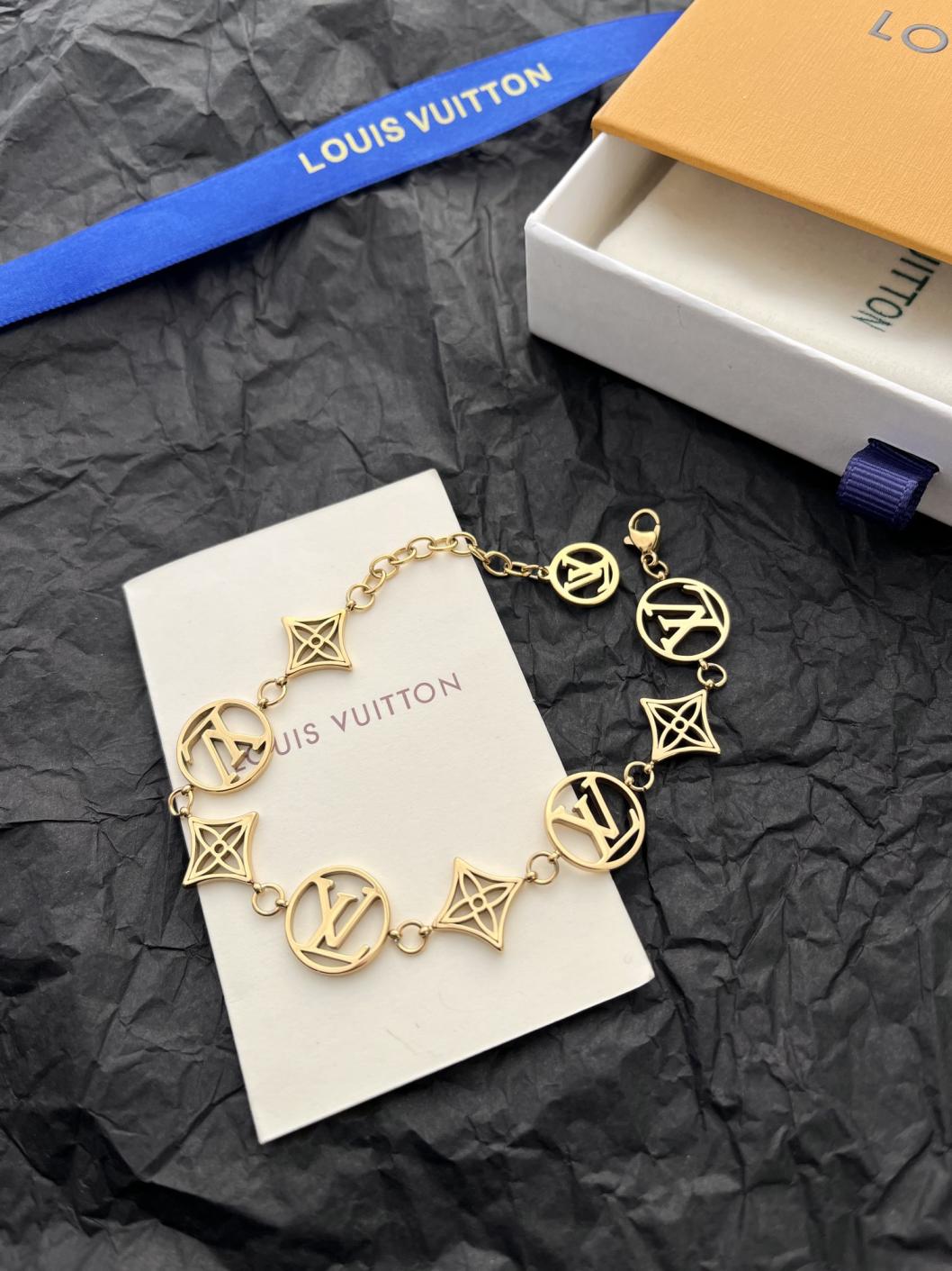 L174 LV Bracelet