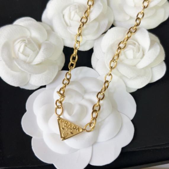 Prada necklace 116113