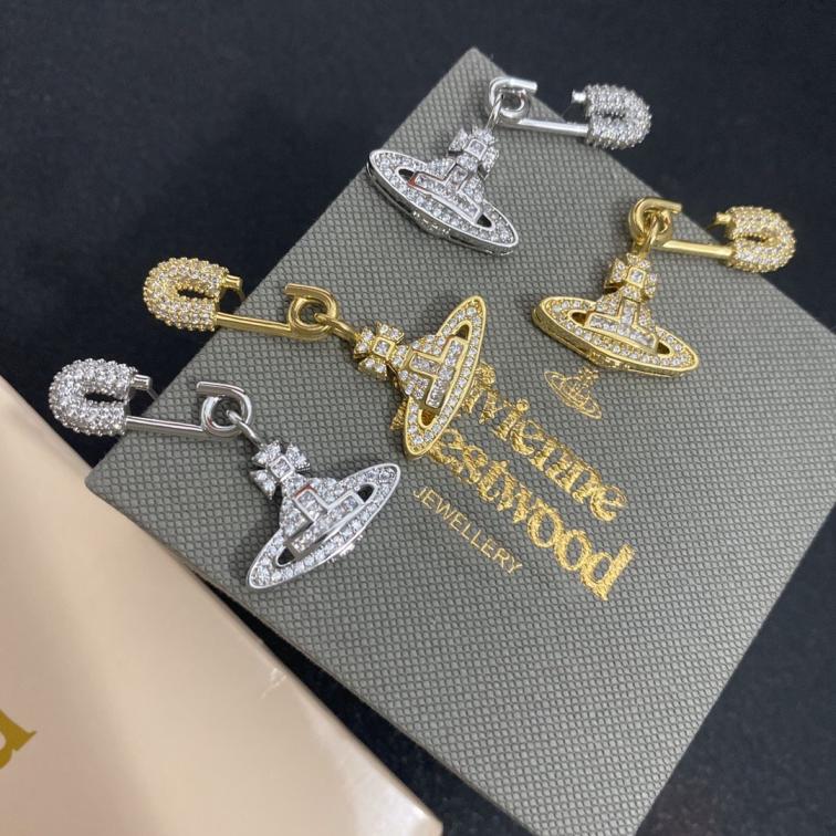 A178  Vivienne Westwood earrings