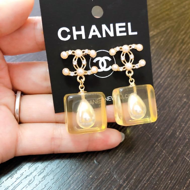 Chanel earrings 116147