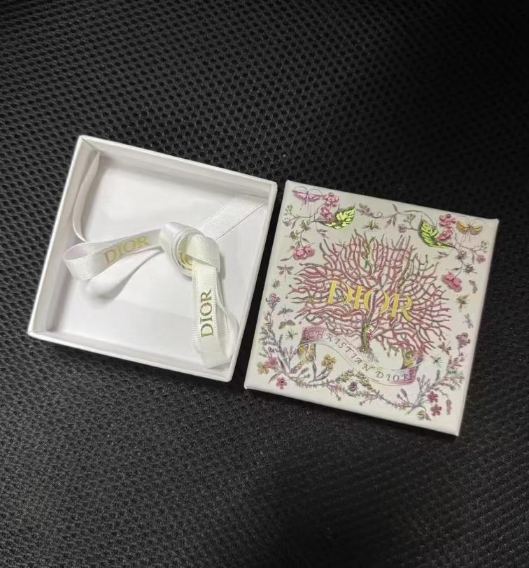 Dior jewelry box 1 set