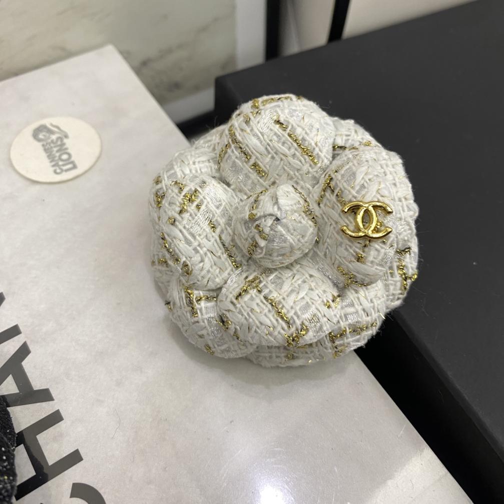 PW029 Chanel Brooch/Hairclip