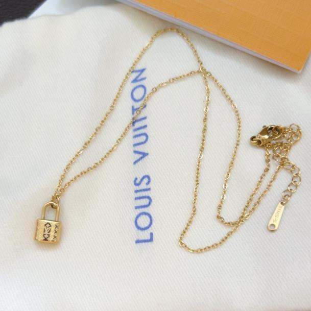 LV Louis vuitton necklace 116141