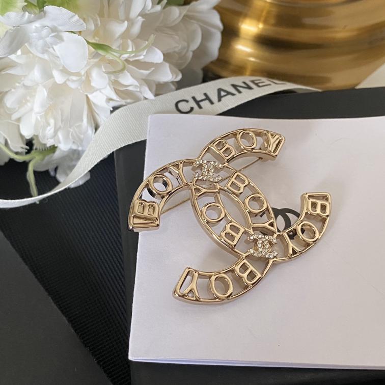 C151 Chanel BOY Brooch