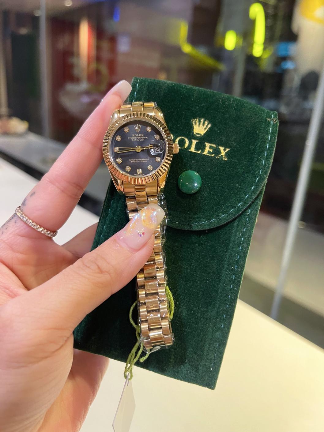 Rolex Diamnd women 28mm Quartz watch