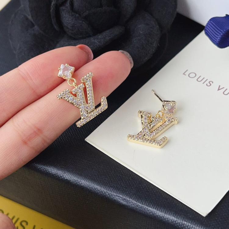 A1126 LV earrings