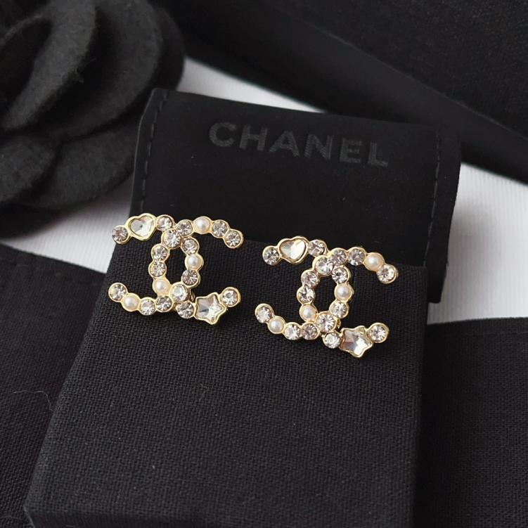 A1125 Chanel earrings