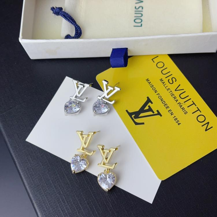 A1119 LV Heart earrings