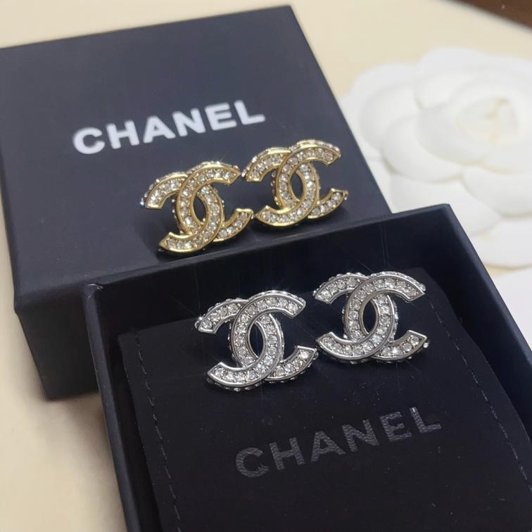 A1116 Chanel CC earrings
