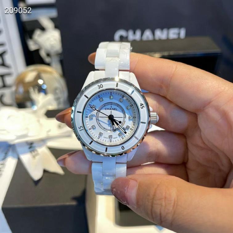 Chanel J12 ceramics Diamond quartz watch 116293