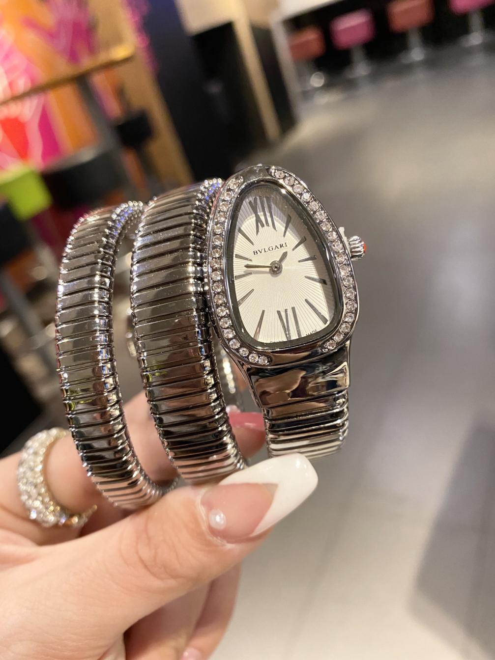 BV Bvlgari Silver snake quartz watch 116300