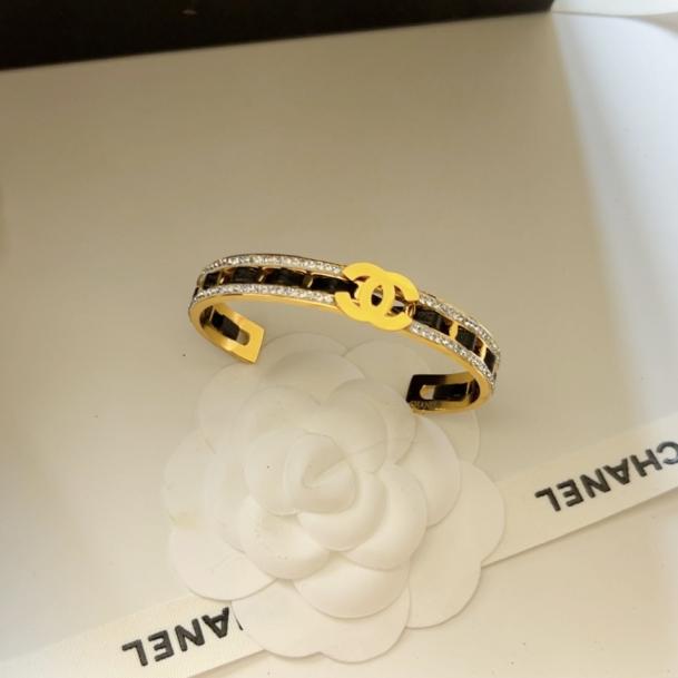 Chanel bracelet 116276
