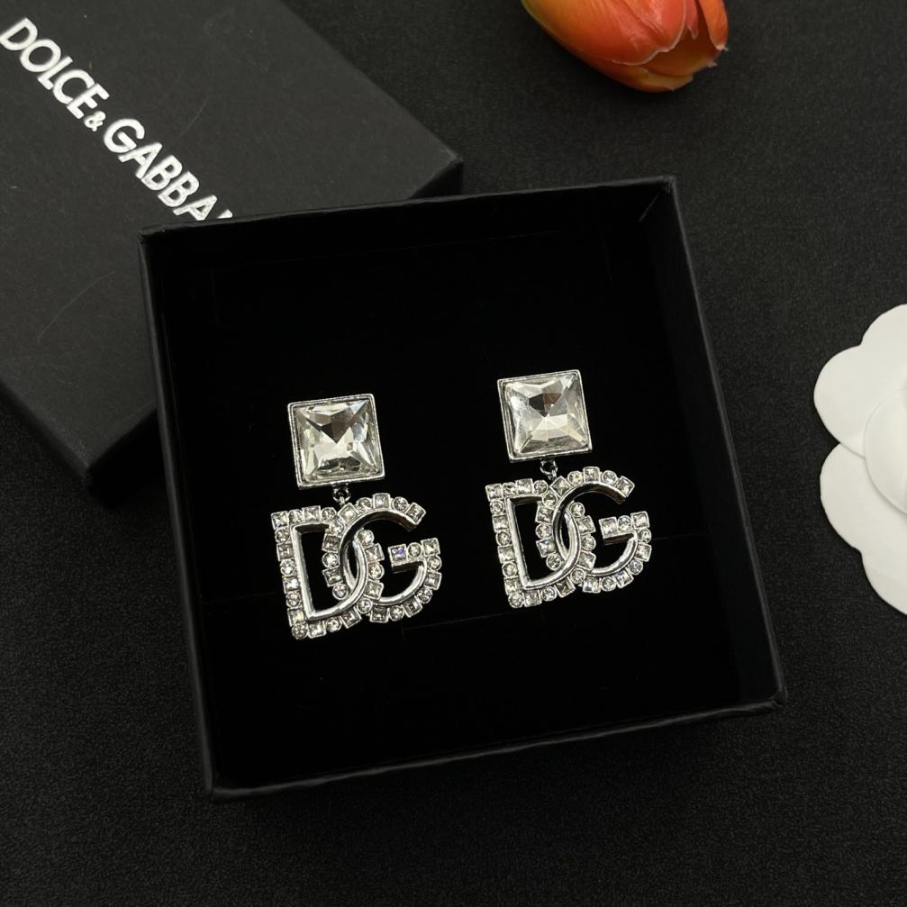DG earrings 116313